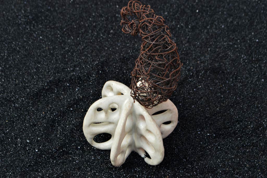 Jenni Ward ceramic sculpture | bone series