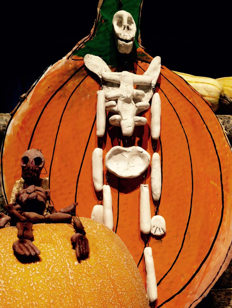 Jenni Ward ceramic sculpture | the dirt | Happy Halloween & Dia de los Muertos