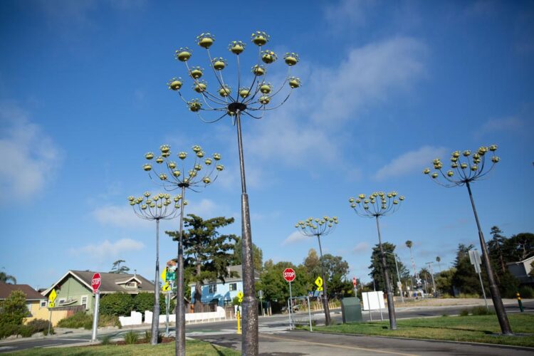A Feast of Flowers | Public Art | Jenni Ward ceramic sculpture